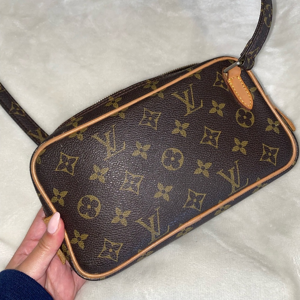 LV crossbody purse VINTAGE